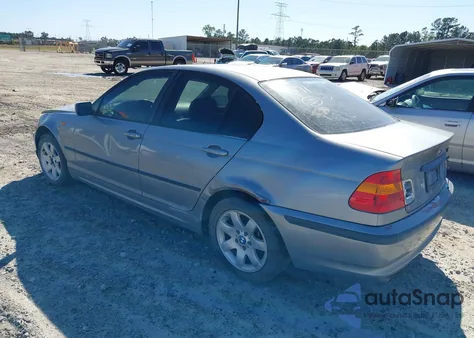 2003 BMW 325I из США, поврежденный, VIN WBAEV33473KL60525